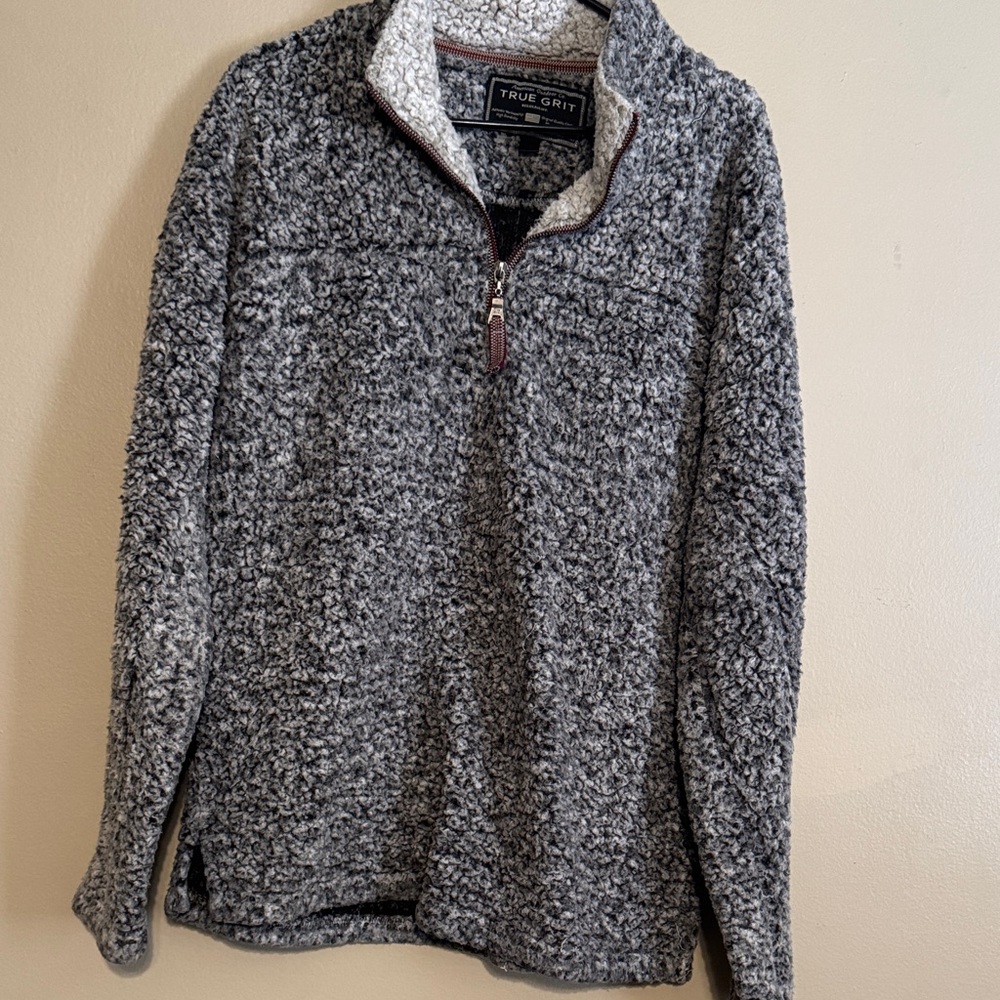 True Grit Men’s Gray Zip-Up Sherpa Pullover